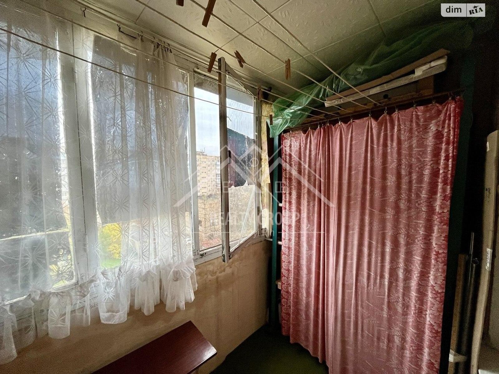 Продаж двокімнатної квартири в Кривому Розі, на вул. Миколи Світальського 13, район Покровський фото 1 Продаж двокімнатної квартири в Кривому Розі, на вул. Миколи Світальського 13, район Покровський фото 1