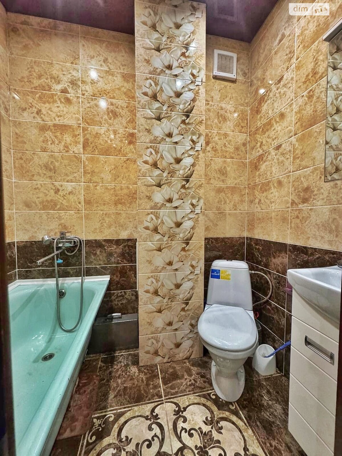Продаж двокімнатної квартири в Кривому Розі, на вул. Миколи Зінчевського 4, кв. 45, район Покровський фото 1 Продаж двокімнатної квартири в Кривому Розі, на вул. Миколи Зінчевського 4, кв. 45, район Покровський фото 1