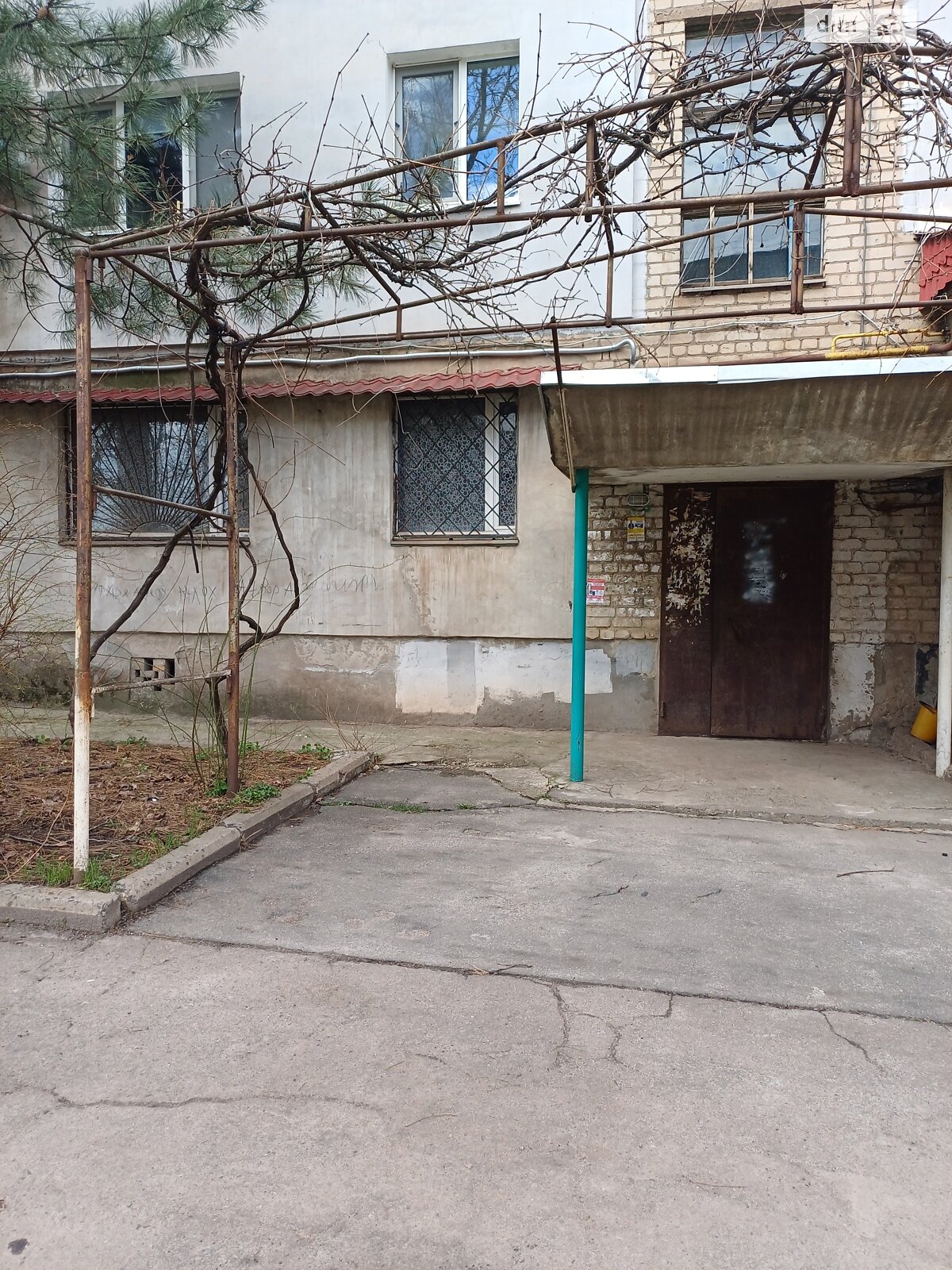 Продаж двокімнатної квартири в Кривому Розі, на вул. Ракітіна 6А, район Покровський фото 1