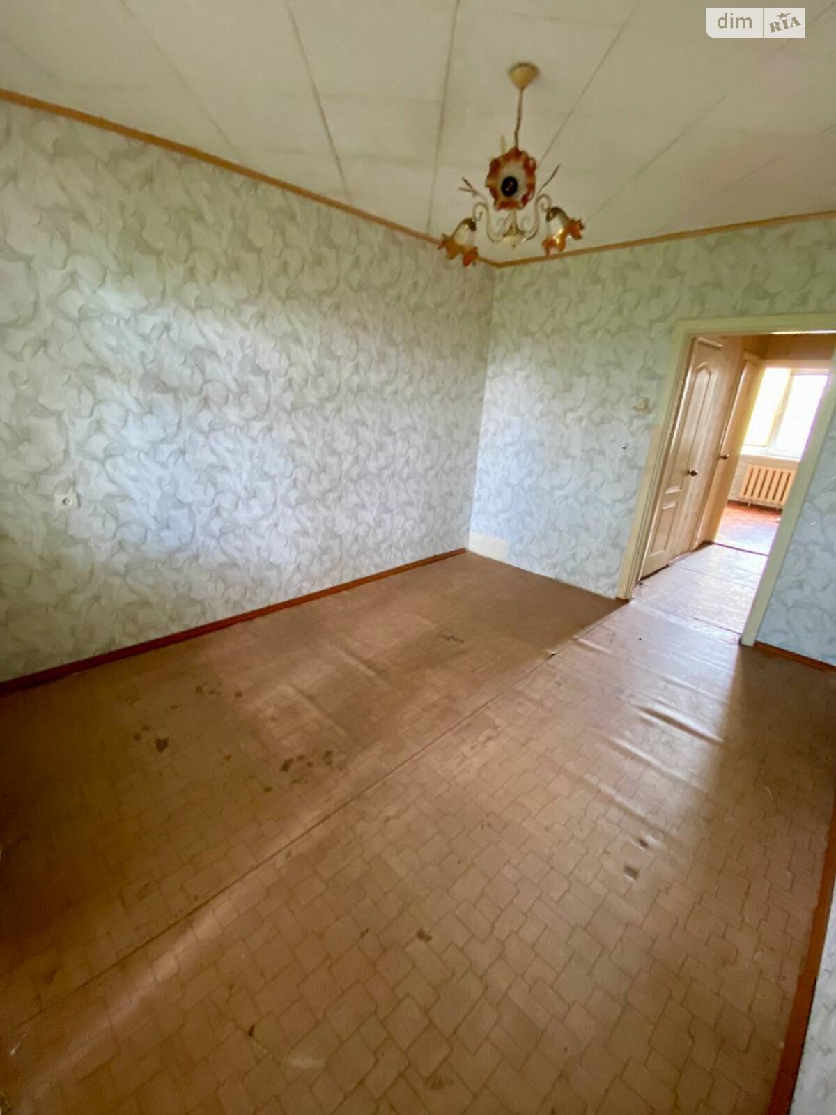 Продажа двухкомнатной квартиры в Кривом Роге, на ул. Симбирцева 4, район Покровский фото 1 Продажа двухкомнатной квартиры в Кривом Роге, на ул. Симбирцева 4, район Покровский фото 1