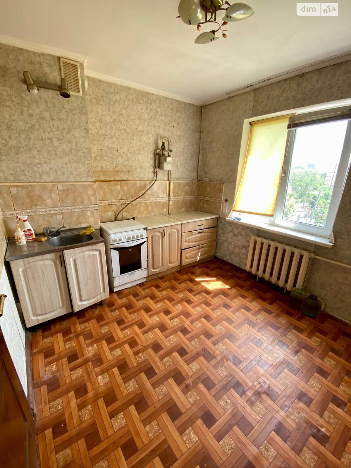 Продажа двухкомнатной квартиры в Кривом Роге, на ул. Симбирцева 4, район Покровский фото 1 Продажа двухкомнатной квартиры в Кривом Роге, на ул. Симбирцева 4, район Покровский фото 1
