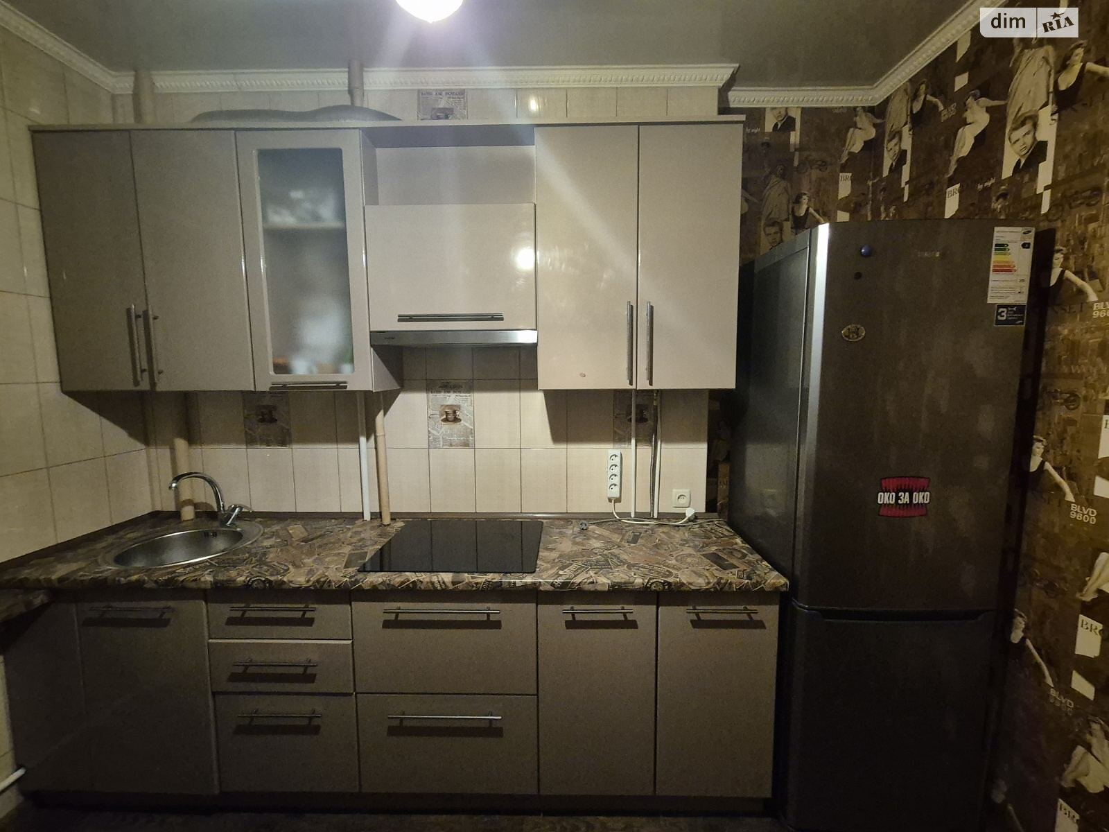 Продажа двухкомнатной квартиры в Кривом Роге, на ул. Синеводская, район Покровский фото 1 Продажа двухкомнатной квартиры в Кривом Роге, на ул. Синеводская, район Покровский фото 1