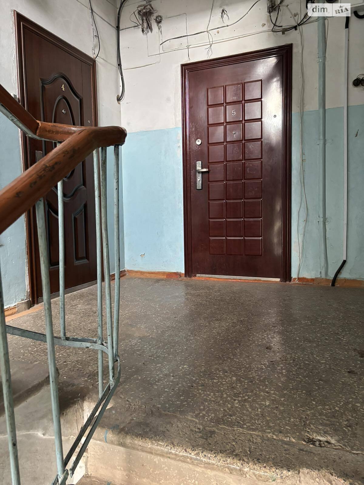 Продаж трикімнатної квартири в Кривому Розі, на вул. Уфимська 1, кв. 4, район Покровський фото 1 Продаж трикімнатної квартири в Кривому Розі, на вул. Уфимська 1, кв. 4, район Покровський фото 1