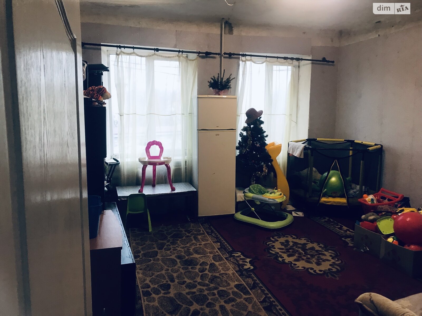 Продажа трехкомнатной квартиры в Кривом Роге, на ул. Веры Никитиной, район Покровский фото 1 Продажа трехкомнатной квартиры в Кривом Роге, на ул. Веры Никитиной, район Покровский фото 1