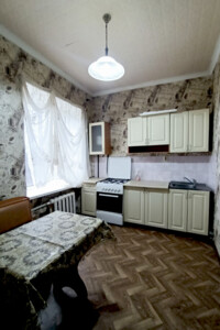 Продажа однокомнатной квартиры в Кривом Роге, на ул. Славная 10, кв. 4, район Покровский фото 2