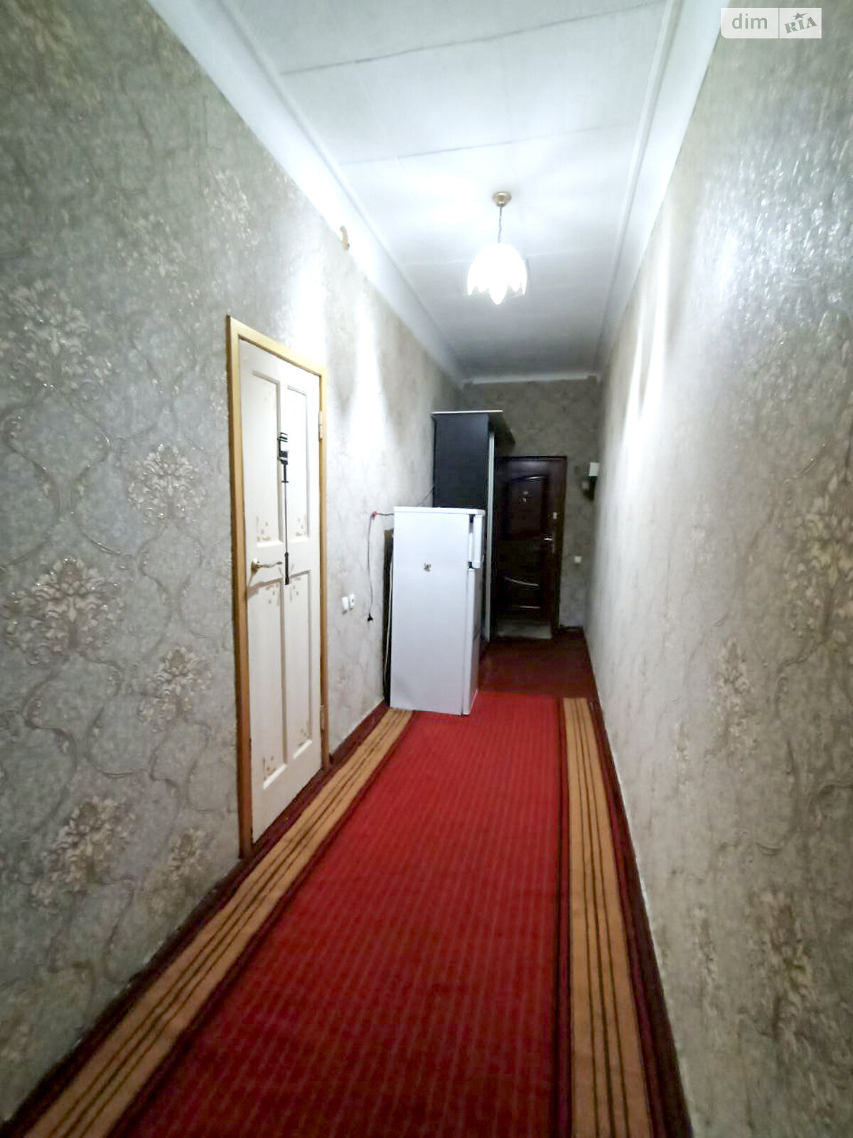 Продажа однокомнатной квартиры в Кривом Роге, на ул. Славная 10, кв. 4, район Покровский фото 1