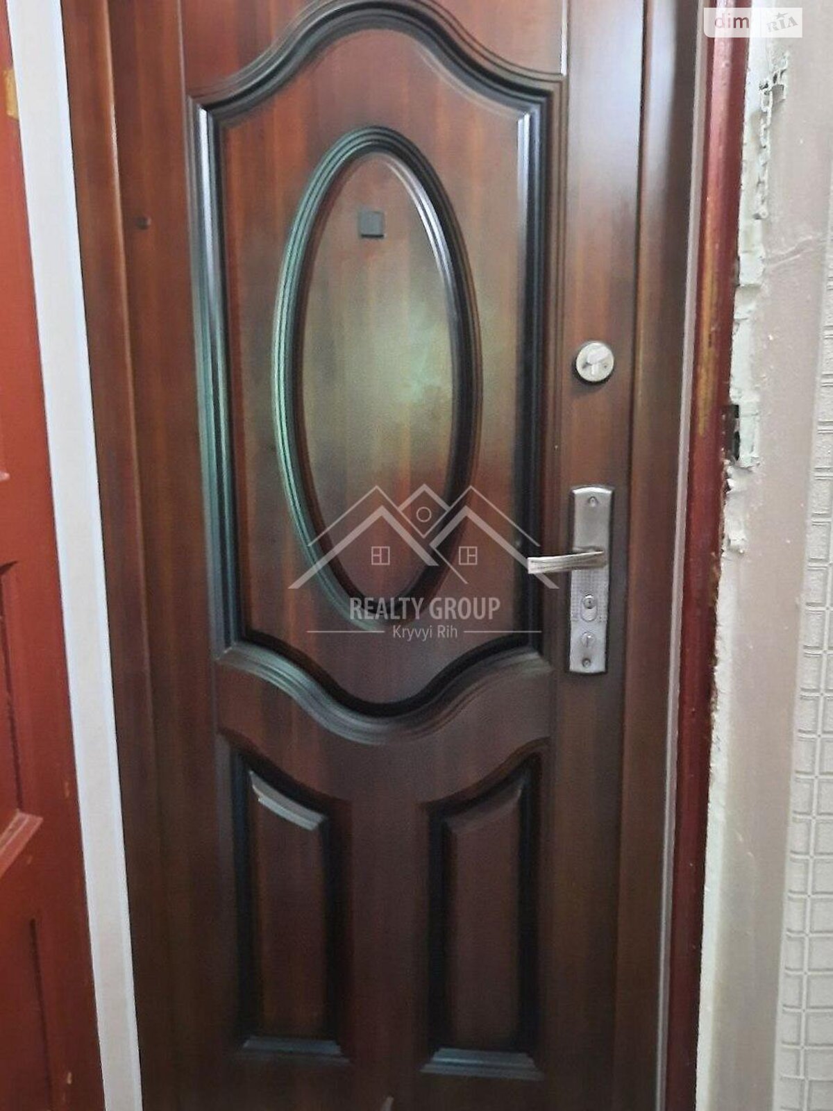 Продаж трикімнатної квартири в Кривому Розі, на вул. Уфимська 1А, район Покровський фото 1 Продаж трикімнатної квартири в Кривому Розі, на вул. Уфимська 1А, район Покровський фото 1