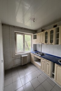 Продаж двокімнатної квартири в Кривому Розі, на вул. Олексія Різниченка 32, район Саксаганський фото 2