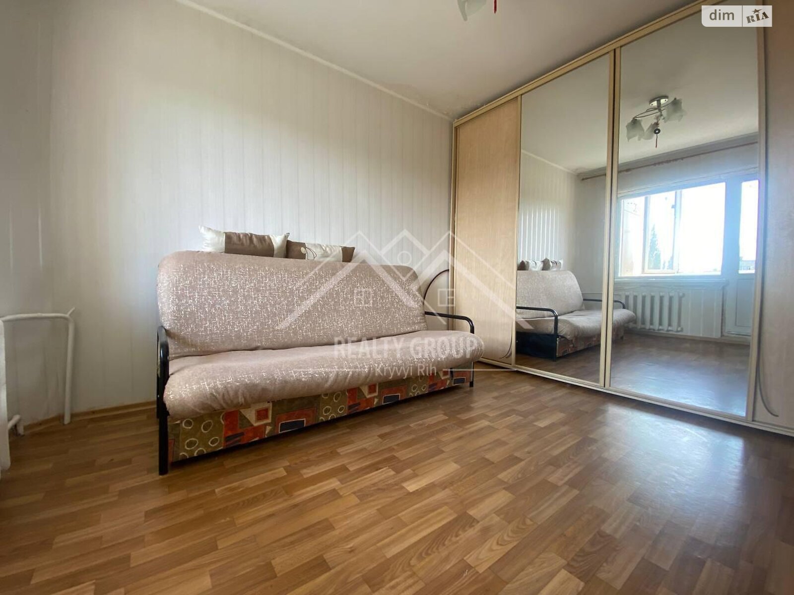 Продажа трехкомнатной квартиры в Кривом Роге, на ул. Алексея Ризниченко 60, район Саксаганский фото 1 Продажа трехкомнатной квартиры в Кривом Роге, на ул. Алексея Ризниченко 60, район Саксаганский фото 1