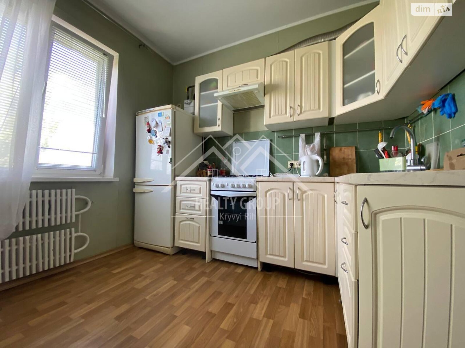 Продажа трехкомнатной квартиры в Кривом Роге, на ул. Алексея Ризниченко 60, район Саксаганский фото 1 Продажа трехкомнатной квартиры в Кривом Роге, на ул. Алексея Ризниченко 60, район Саксаганский фото 1