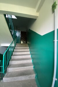 Продаж однокімнатної квартири в Кривому Розі, на вул. Олексія Різниченка 98, район Саксаганський фото 2
