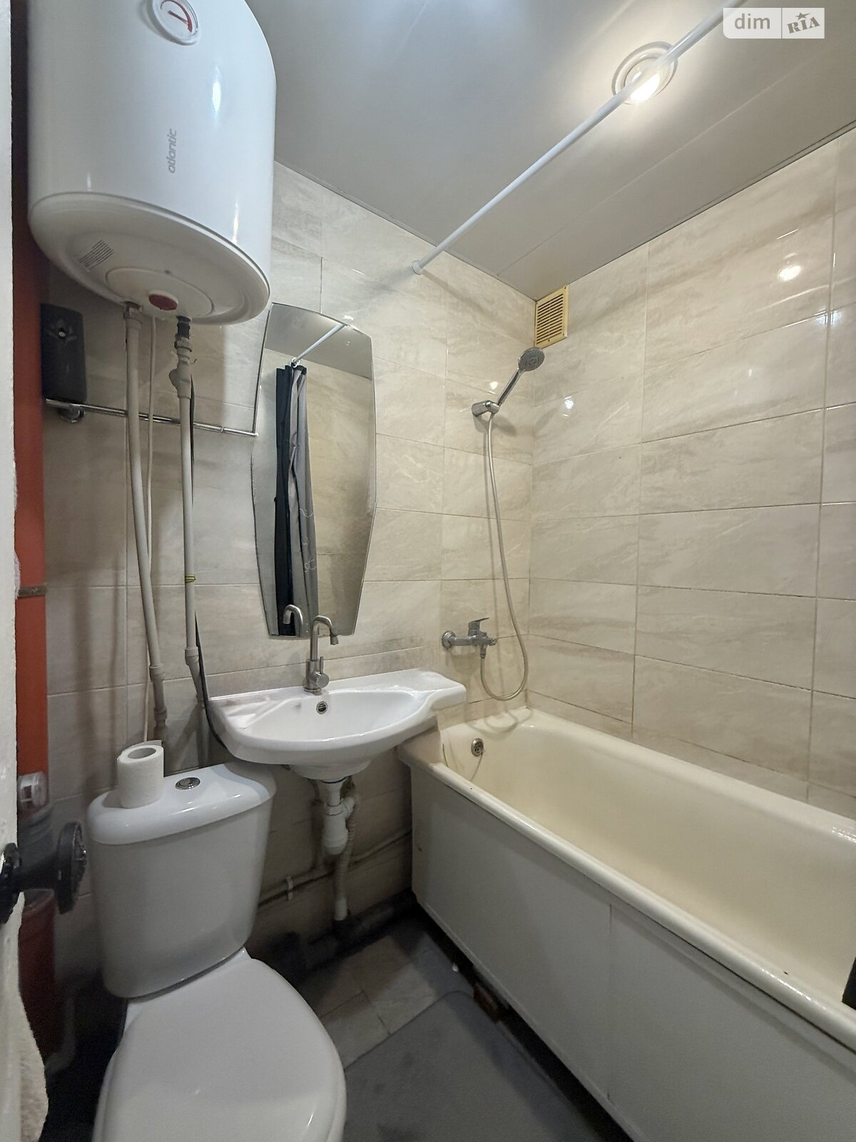 Продаж однокімнатної квартири в Кривому Розі, на вул. Олексія Різниченка 58, район Саксаганський фото 1 Продаж однокімнатної квартири в Кривому Розі, на вул. Олексія Різниченка 58, район Саксаганський фото 1