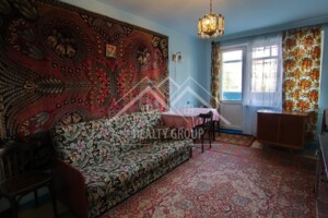 Продажа двухкомнатной квартиры в Кривом Роге, на пер. Бульварный 11, район Саксаганский фото 2