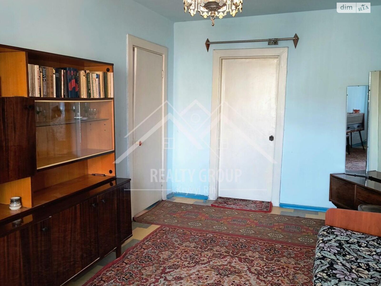 Продажа двухкомнатной квартиры в Кривом Роге, на пер. Бульварный 11, район Саксаганский фото 1 Продажа двухкомнатной квартиры в Кривом Роге, на пер. Бульварный 11, район Саксаганский фото 1