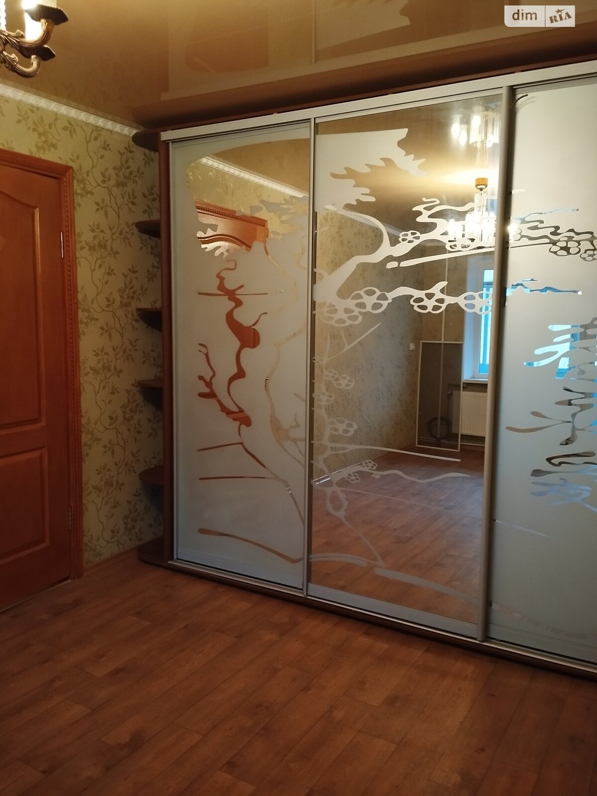 Продажа однокомнатной квартиры в Кривом Роге, на ул. Тесленко 16, район Саксаганский фото 1