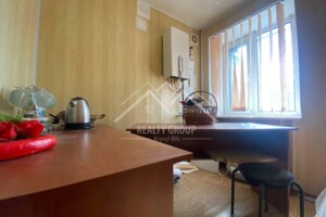 Продажа однокомнатной квартиры в Кривом Роге, на просп. Гагарина, район Саксаганский фото 2