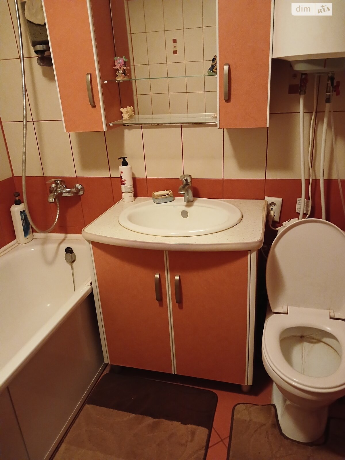 Продажа трехкомнатной квартиры в Кривом Роге, на ул. Генерала Радиевского 2, кв. 51, район Саксаганский фото 1 Продажа трехкомнатной квартиры в Кривом Роге, на ул. Генерала Радиевского 2, кв. 51, район Саксаганский фото 1
