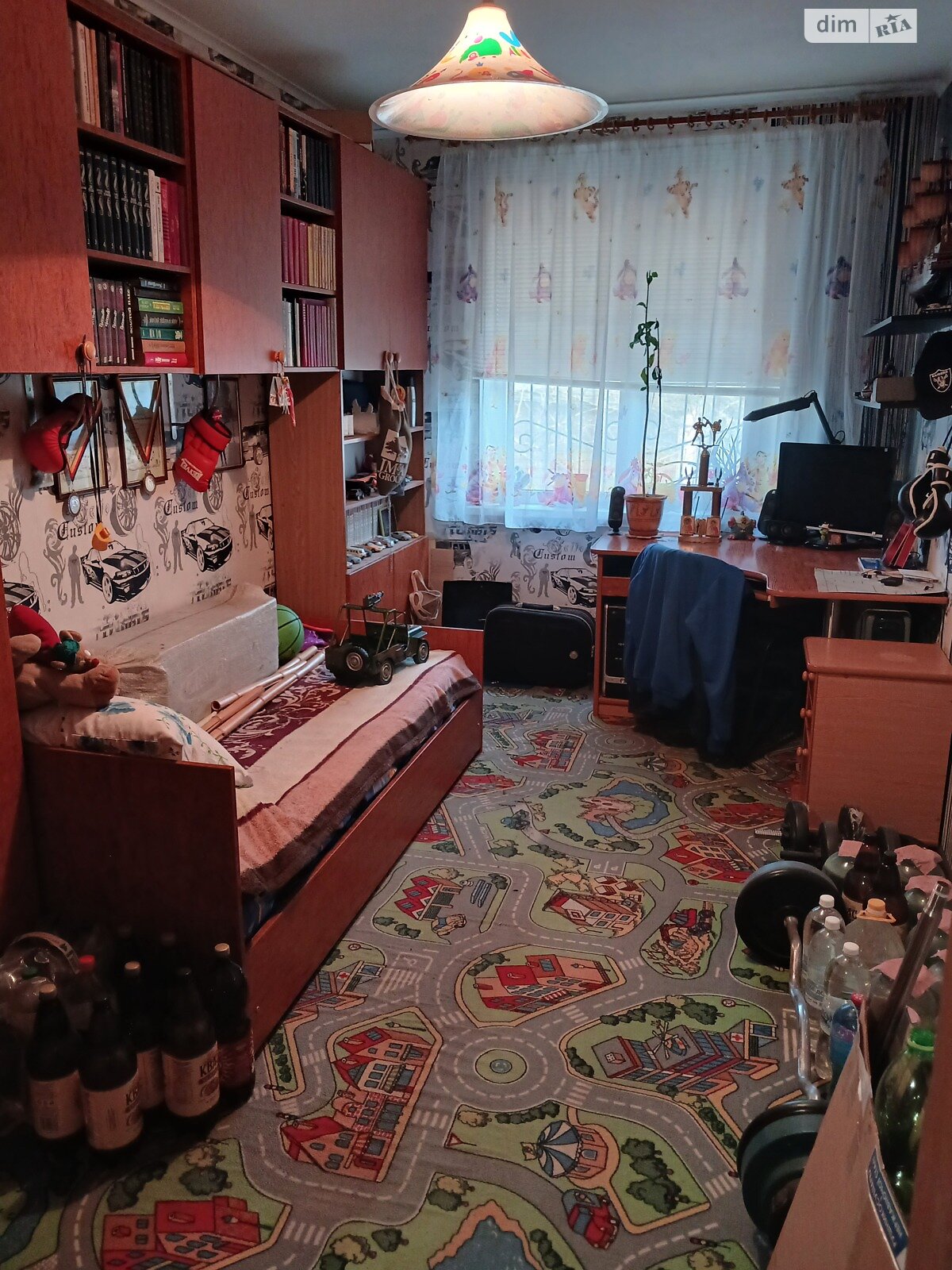 Продажа трехкомнатной квартиры в Кривом Роге, на ул. Генерала Радиевского 2, кв. 51, район Саксаганский фото 1 Продажа трехкомнатной квартиры в Кривом Роге, на ул. Генерала Радиевского 2, кв. 51, район Саксаганский фото 1