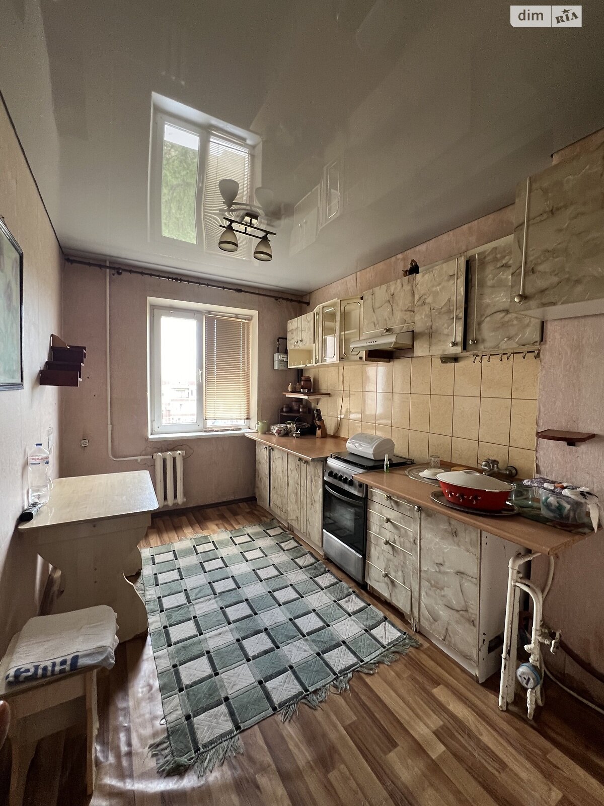 Продаж трикімнатної квартири в Кривому Розі, на мкр. Гірницький 38, район Саксаганський фото 1 Продаж трикімнатної квартири в Кривому Розі, на мкр. Гірницький 38, район Саксаганський фото 1