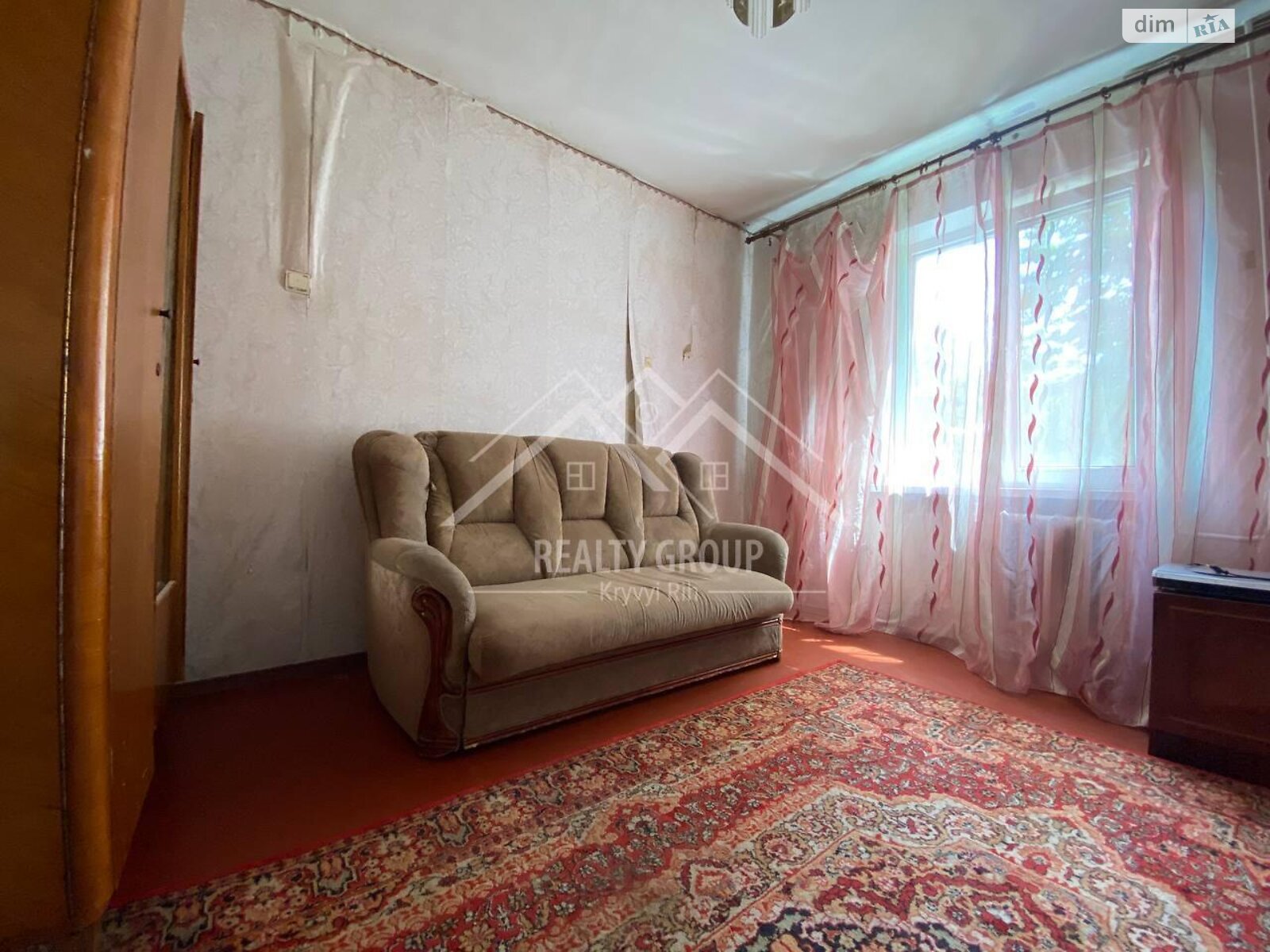 Продаж двокімнатної квартири в Кривому Розі, на мкр. Гірницький 44, район Саксаганський фото 1 Продаж двокімнатної квартири в Кривому Розі, на мкр. Гірницький 44, район Саксаганський фото 1