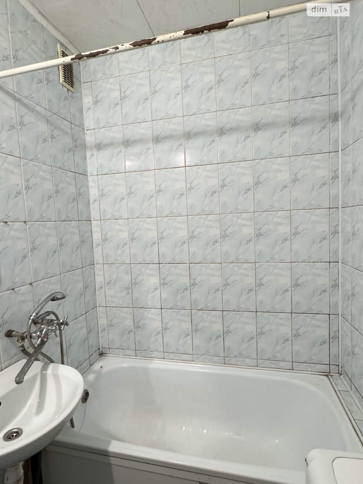 Продажа двухкомнатной квартиры в Кривом Роге, на мкр. Горняцкий 42, район Саксаганский фото 1