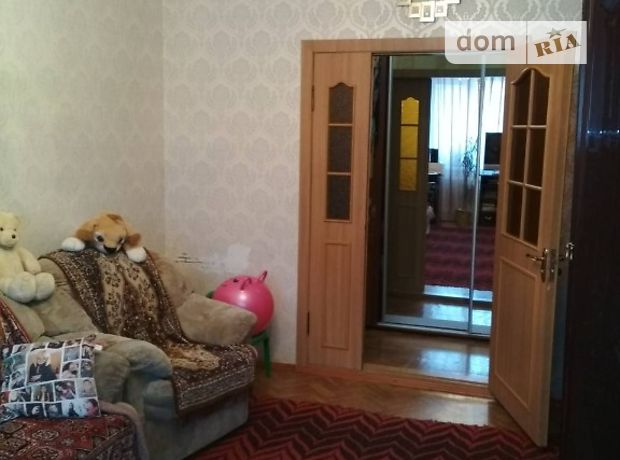 Продажа квартиры, 3 ком., Днепропетровская, Кривой Рог, р‑н. Саксаганский, Корнейчука улица Продажа квартиры, 3 ком., Днепропетровская, Кривой Рог, р‑н. Саксаганский, Корнейчука улица