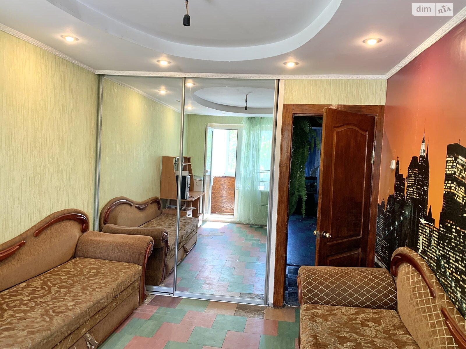 Продажа двухкомнатной квартиры в Кривом Роге, на ул. Космонавтов 24, район Саксаганский фото 1 Продажа двухкомнатной квартиры в Кривом Роге, на ул. Космонавтов 24, район Саксаганский фото 1