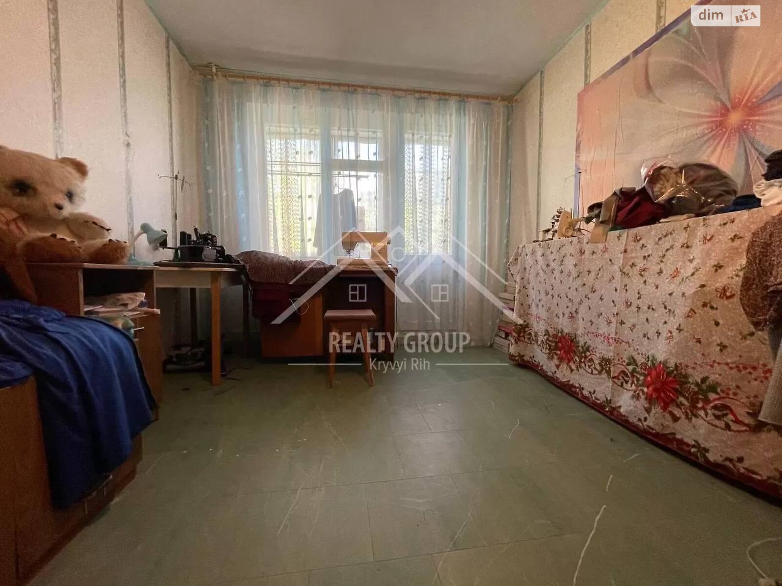 Продаж трикімнатної квартири в Кривому Розі, на вул. Космонавтів 39, район Саксаганський фото 1 Продаж трикімнатної квартири в Кривому Розі, на вул. Космонавтів 39, район Саксаганський фото 1