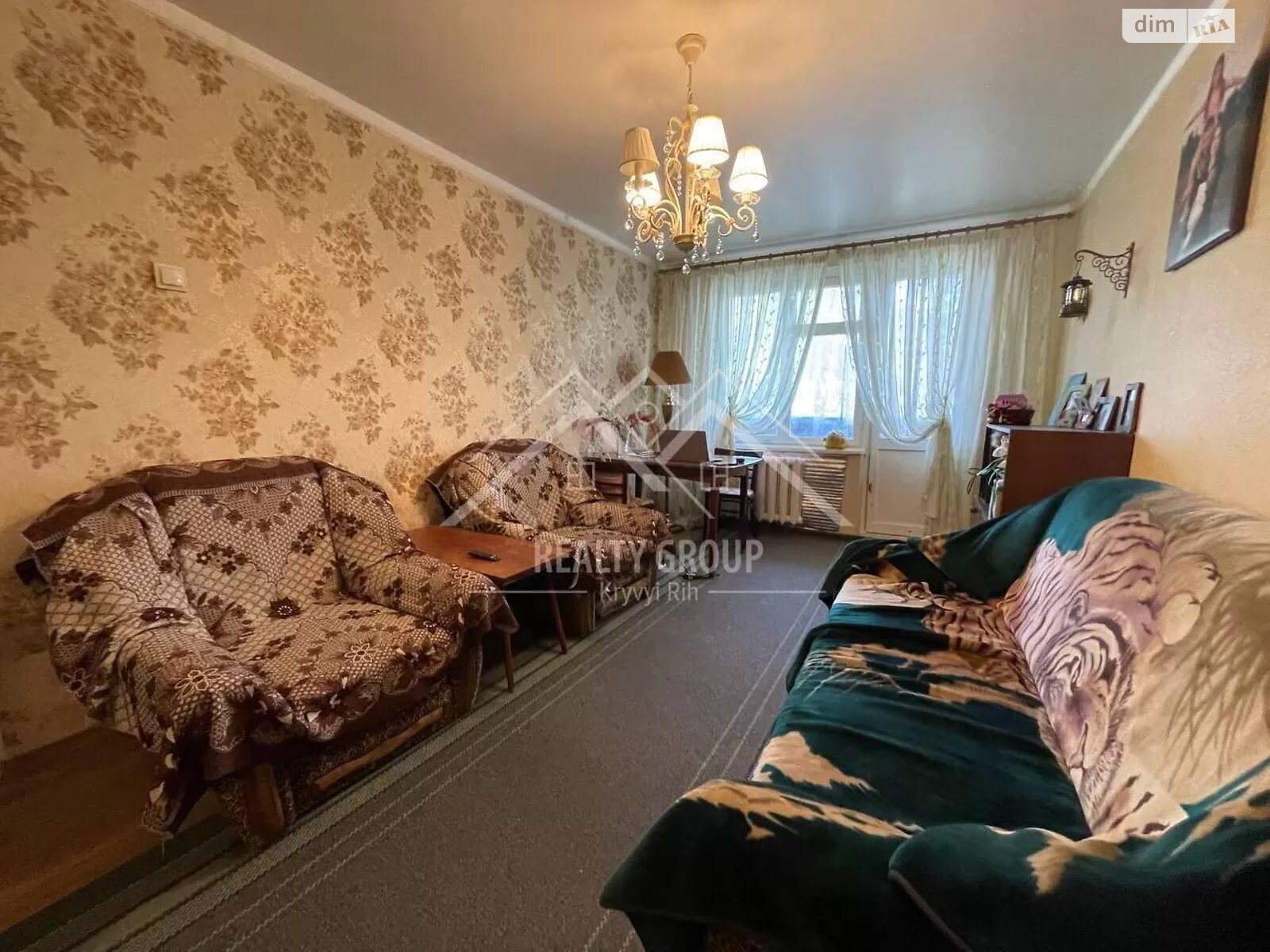 Продаж трикімнатної квартири в Кривому Розі, на вул. Космонавтів 39, район Саксаганський фото 1 Продаж трикімнатної квартири в Кривому Розі, на вул. Космонавтів 39, район Саксаганський фото 1