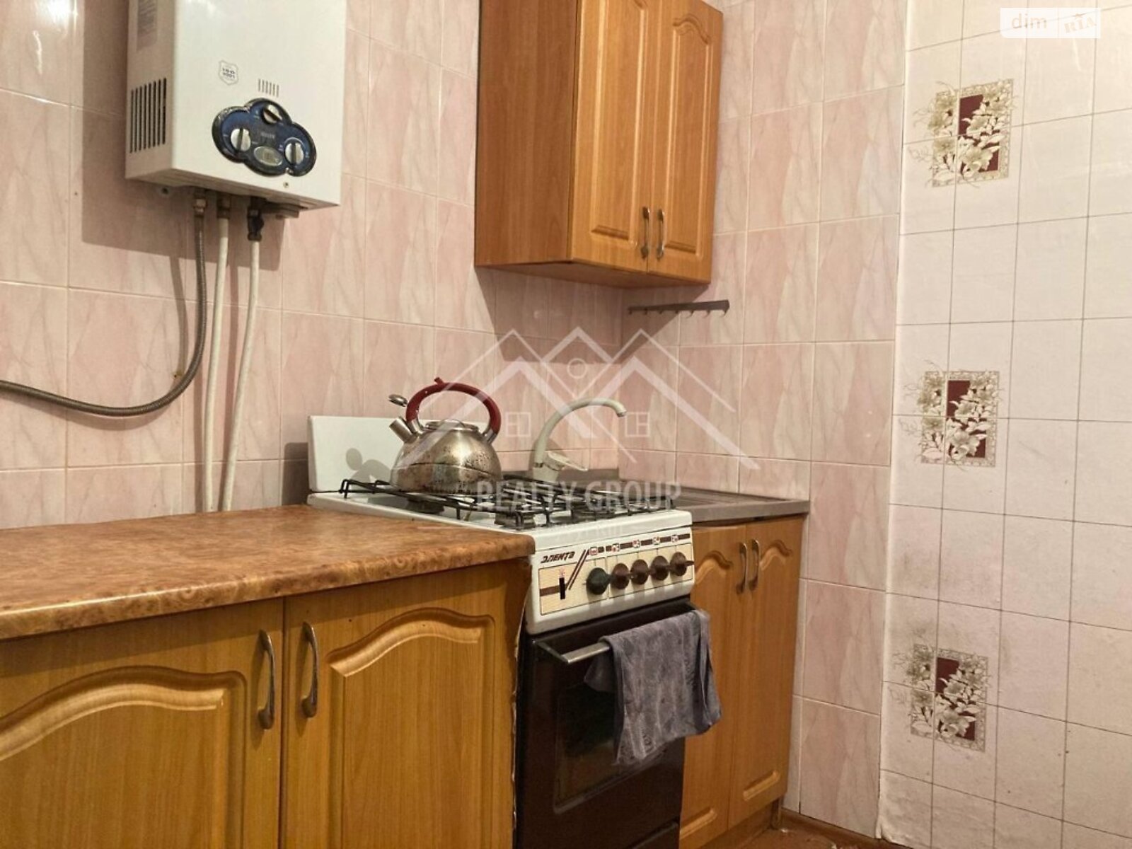 Продажа двухкомнатной квартиры в Кривом Роге, на ул. Кузнецова 16, район Саксаганский фото 1