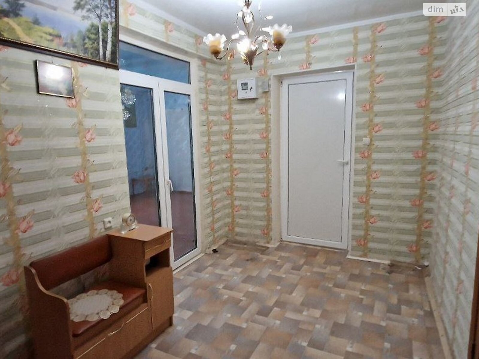 Продажа трехкомнатной квартиры в Кривом Роге, на ул. Шмаковская 15, район Саксаганский фото 1