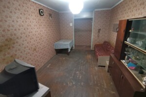 Продаж трикімнатної квартири в Кривому Розі, на вул. Володимира Великого, район Саксаганський фото 2