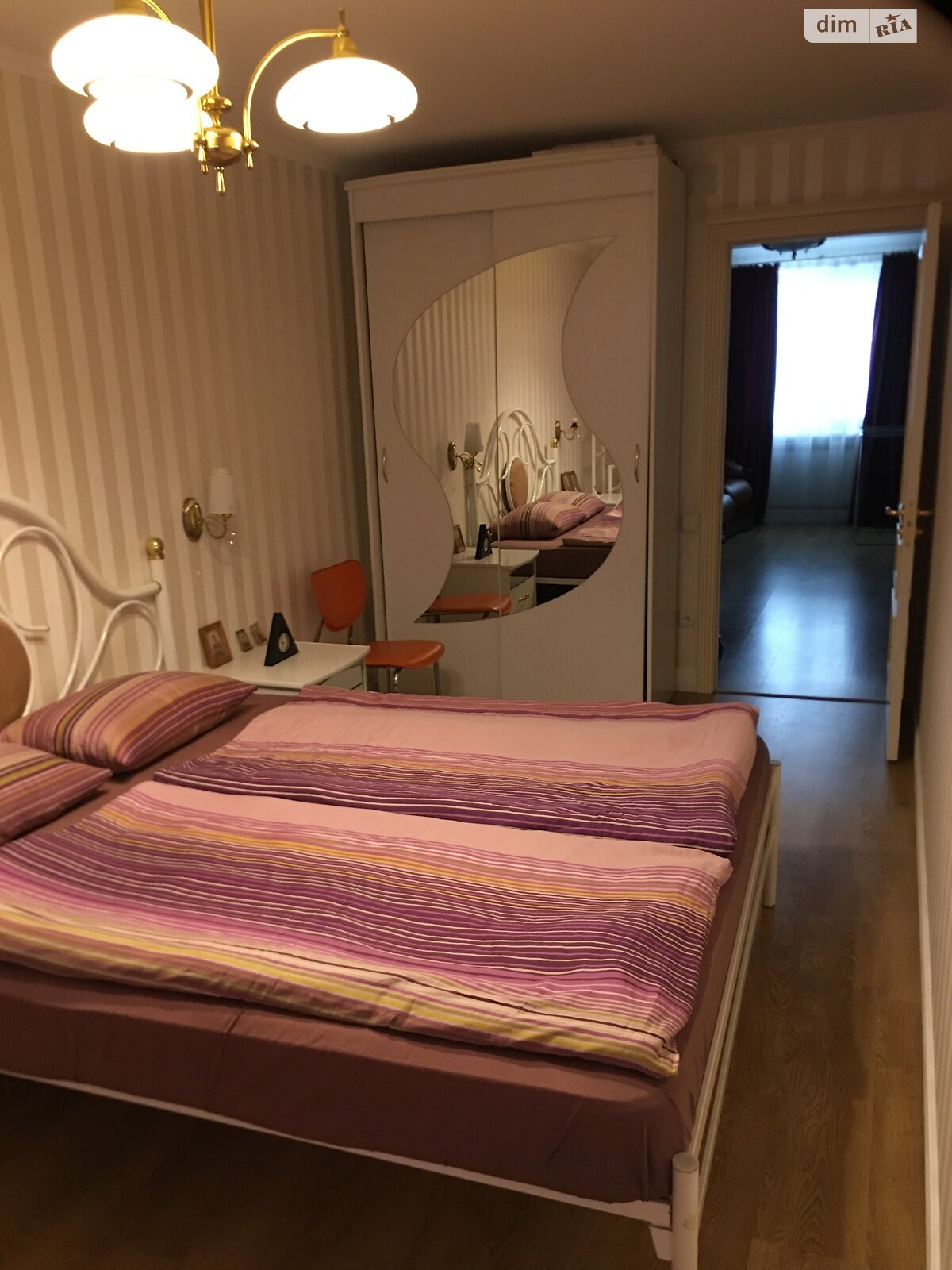 Продажа трехкомнатной квартиры в Кривом Роге, на ул. Мелешкина 39, район Саксаганский фото 1 Продажа трехкомнатной квартиры в Кривом Роге, на ул. Мелешкина 39, район Саксаганский фото 1