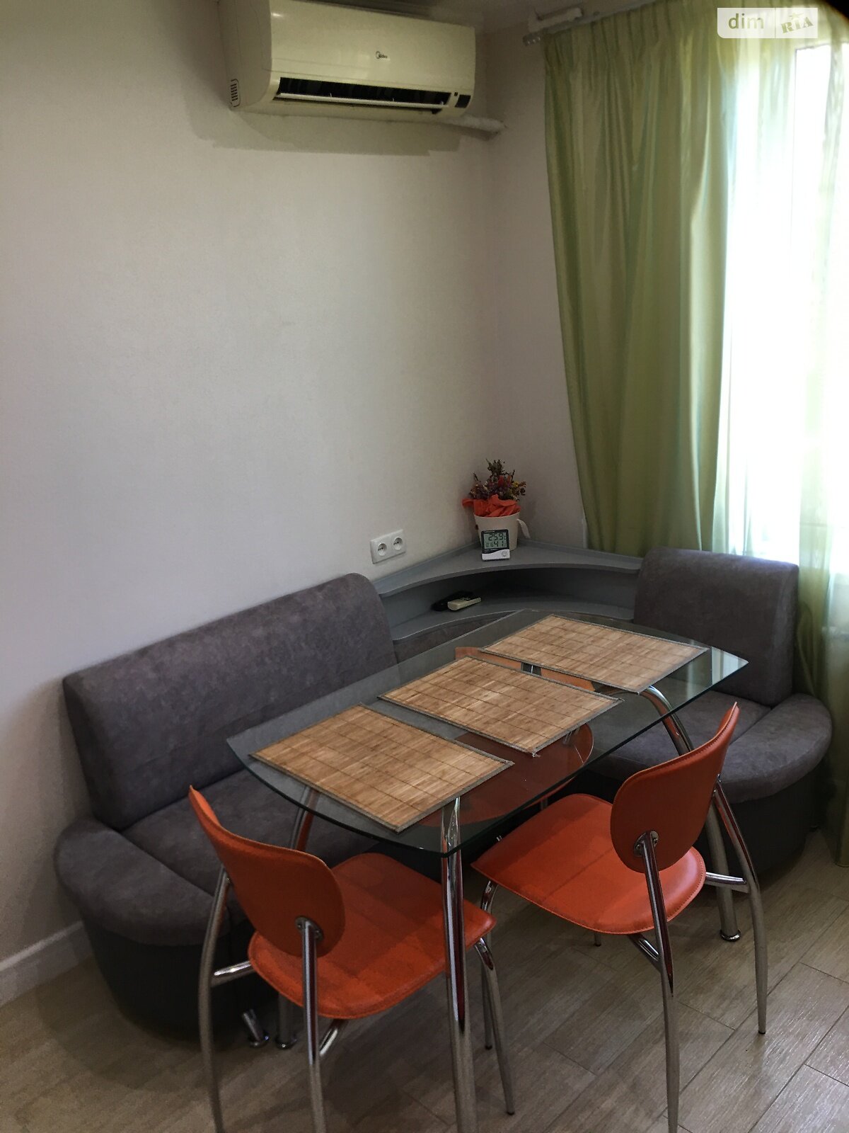 Продажа трехкомнатной квартиры в Кривом Роге, на ул. Мелешкина 39, район Саксаганский фото 1 Продажа трехкомнатной квартиры в Кривом Роге, на ул. Мелешкина 39, район Саксаганский фото 1