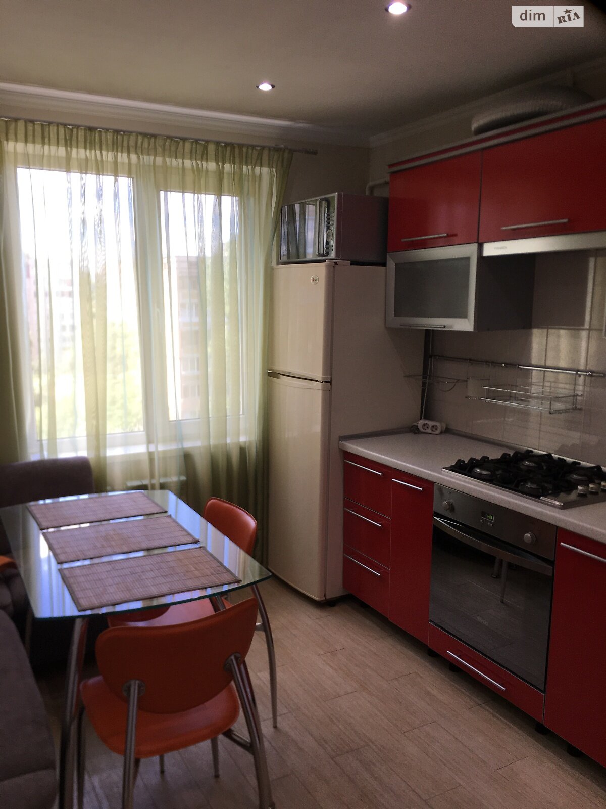 Продажа трехкомнатной квартиры в Кривом Роге, на ул. Мелешкина 39, район Саксаганский фото 1 Продажа трехкомнатной квартиры в Кривом Роге, на ул. Мелешкина 39, район Саксаганский фото 1