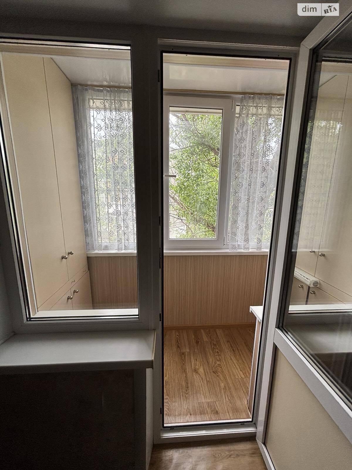 Продажа трехкомнатной квартиры в Кривом Роге, на ул. Павла Глазового 37, район Саксаганский фото 1 Продажа трехкомнатной квартиры в Кривом Роге, на ул. Павла Глазового 37, район Саксаганский фото 1
