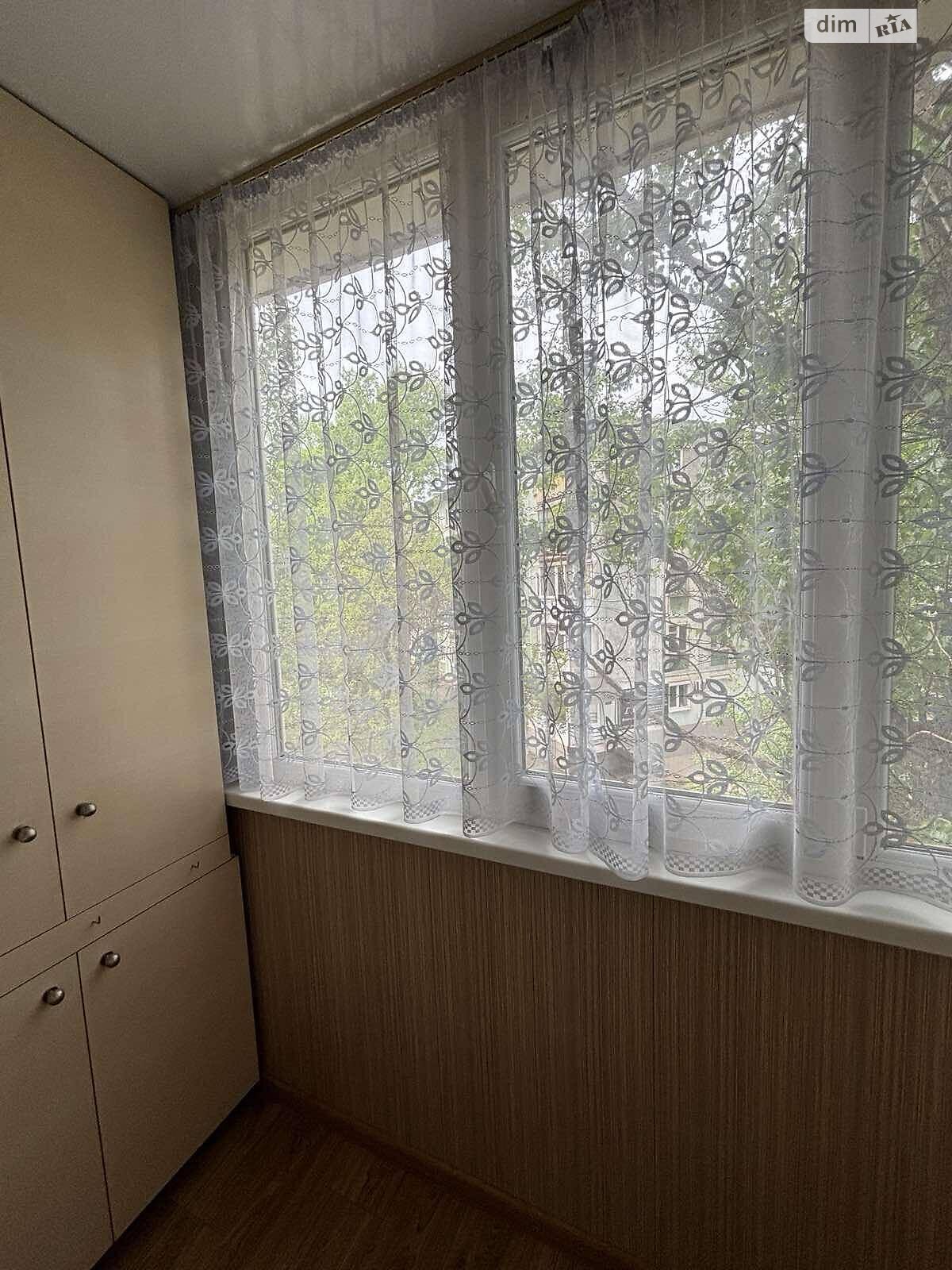 Продажа трехкомнатной квартиры в Кривом Роге, на ул. Павла Глазового 37, район Саксаганский фото 1 Продажа трехкомнатной квартиры в Кривом Роге, на ул. Павла Глазового 37, район Саксаганский фото 1