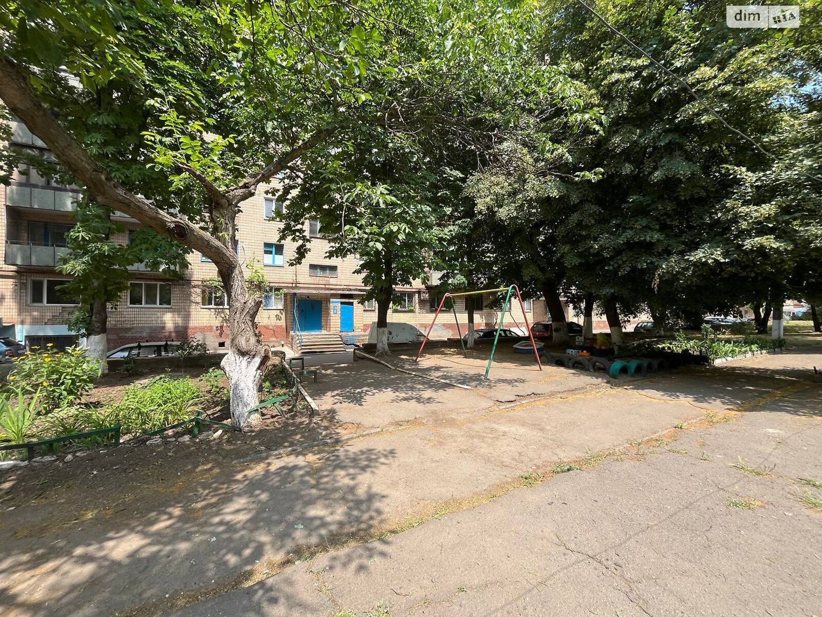 Продажа однокомнатной квартиры в Кривом Роге, на ул. Павла Глазового 4, район Саксаганский фото 1 Продажа однокомнатной квартиры в Кривом Роге, на ул. Павла Глазового 4, район Саксаганский фото 1