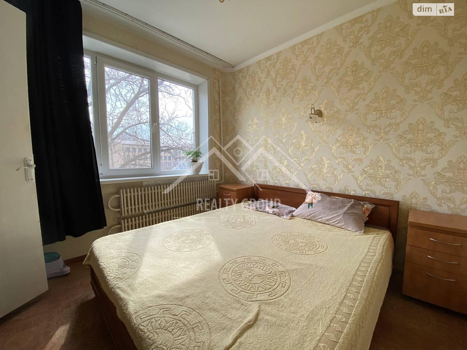 Продажа четырехкомнатной квартиры в Кривом Роге, на ул. Покровская 36, район Саксаганский фото 1 Продажа четырехкомнатной квартиры в Кривом Роге, на ул. Покровская 36, район Саксаганский фото 1