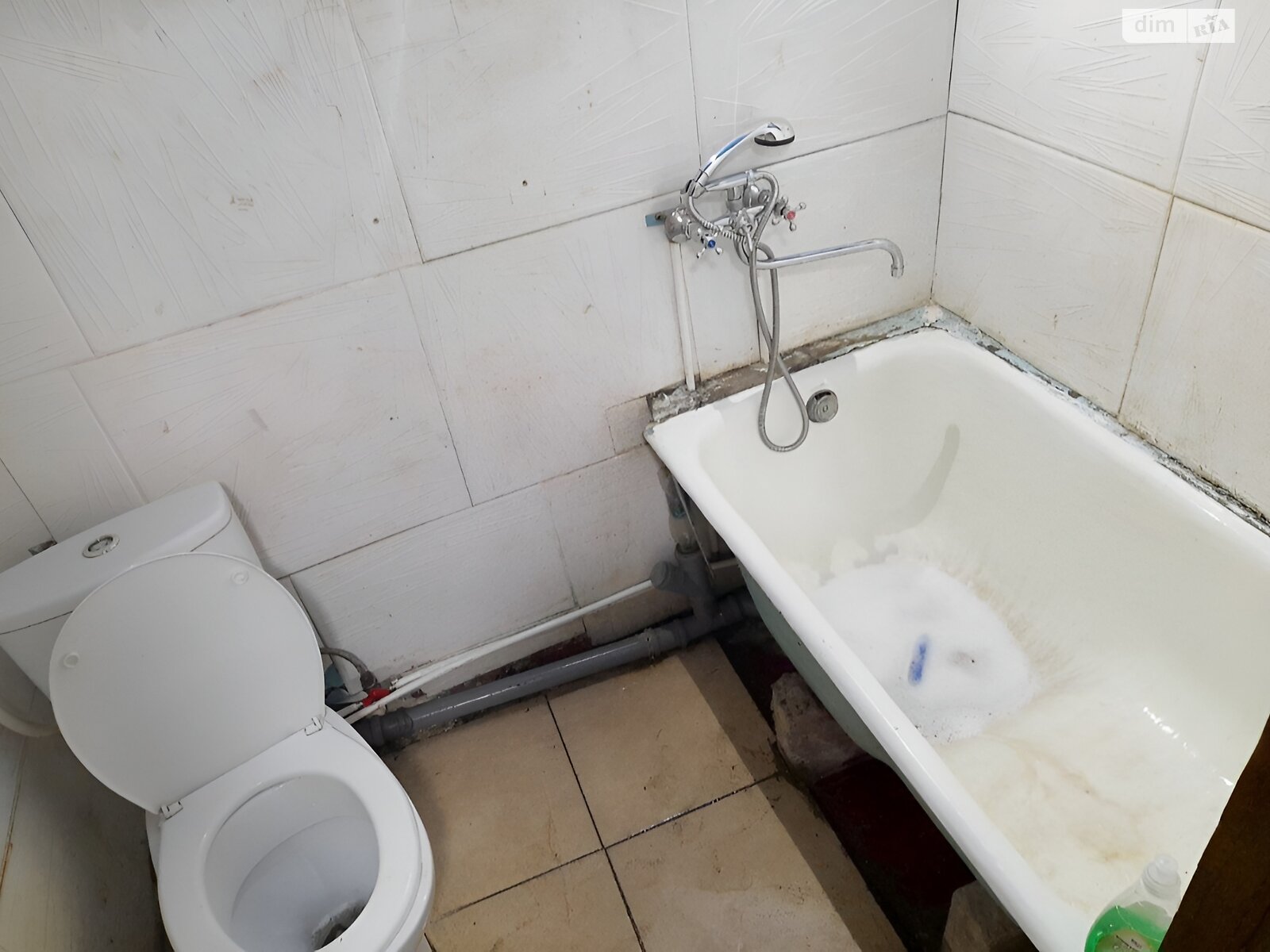 Продажа однокомнатной квартиры в Кривом Роге, на ул. Покровская 18, район Саксаганский фото 1