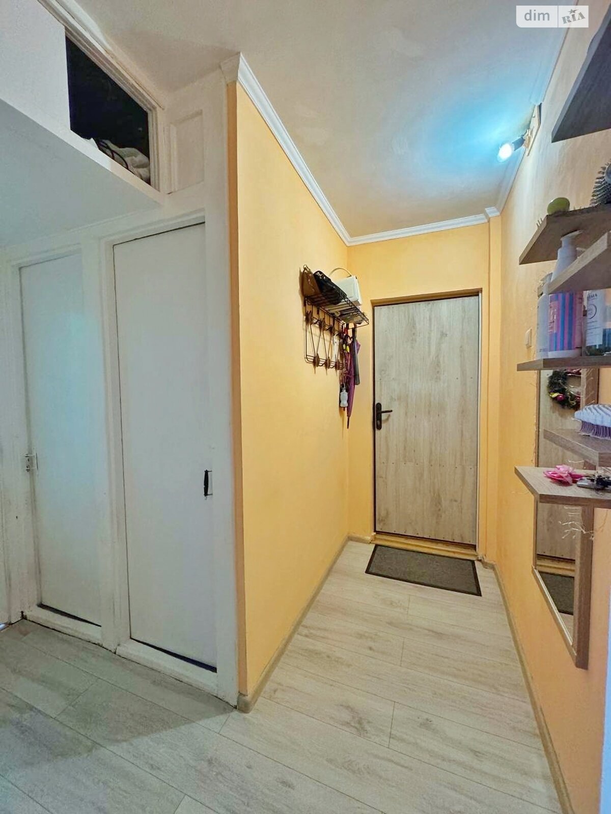 Продаж двокімнатної квартири в Кривому Розі, на вул. Покровська 14, район Саксаганський фото 1 Продаж двокімнатної квартири в Кривому Розі, на вул. Покровська 14, район Саксаганський фото 1