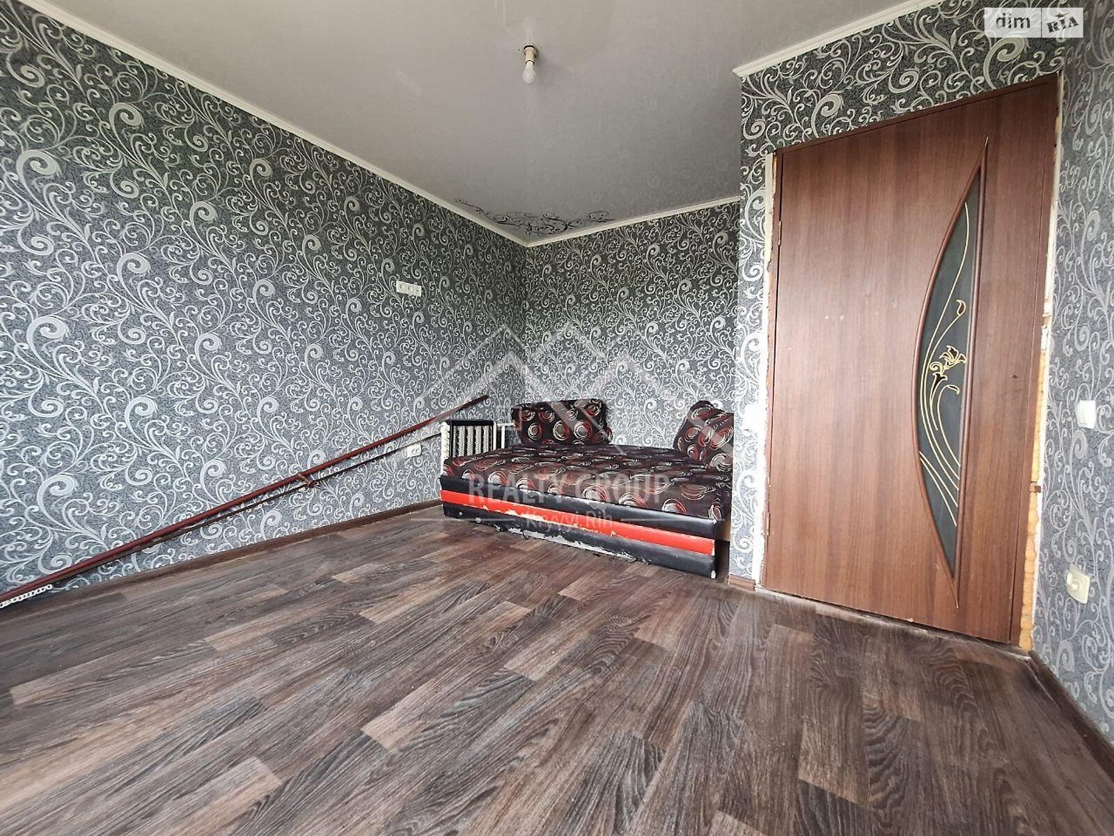 Продажа однокомнатной квартиры в Кривом Роге, на ул. Покровская 18, район Саксаганский фото 1 Продажа однокомнатной квартиры в Кривом Роге, на ул. Покровская 18, район Саксаганский фото 1