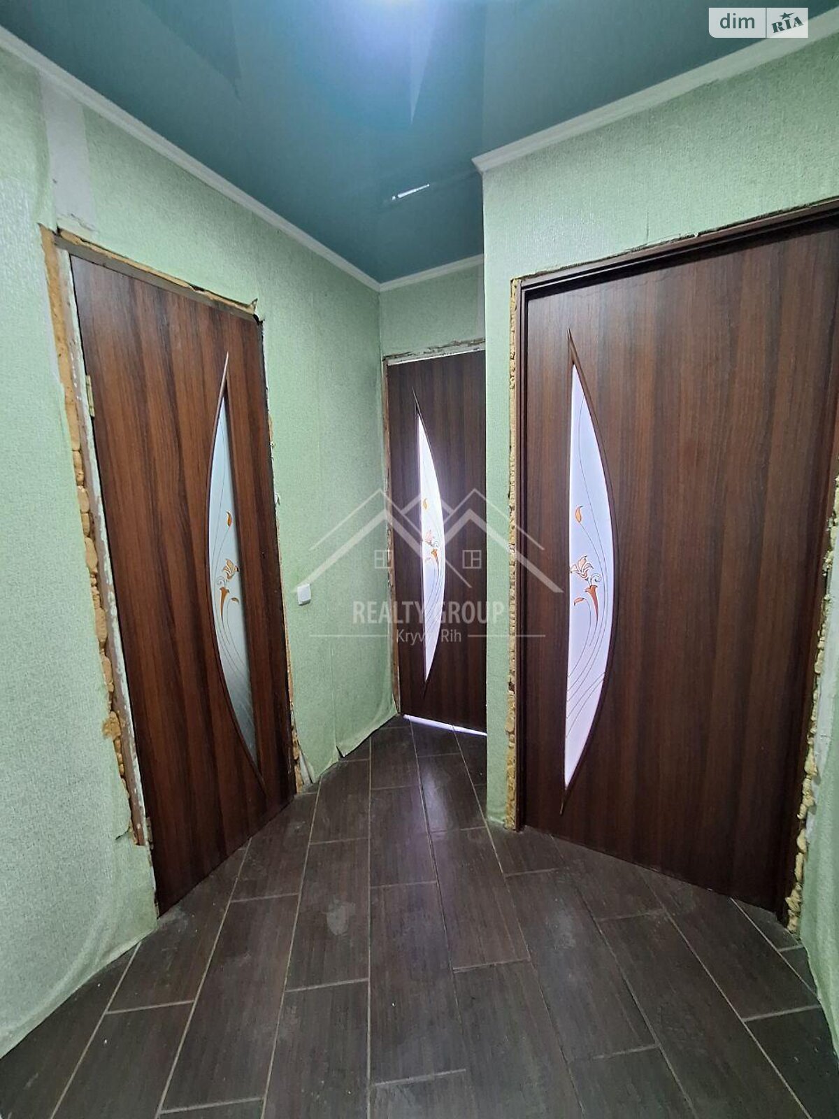 Продажа однокомнатной квартиры в Кривом Роге, на ул. Покровская 18, район Саксаганский фото 1 Продажа однокомнатной квартиры в Кривом Роге, на ул. Покровская 18, район Саксаганский фото 1