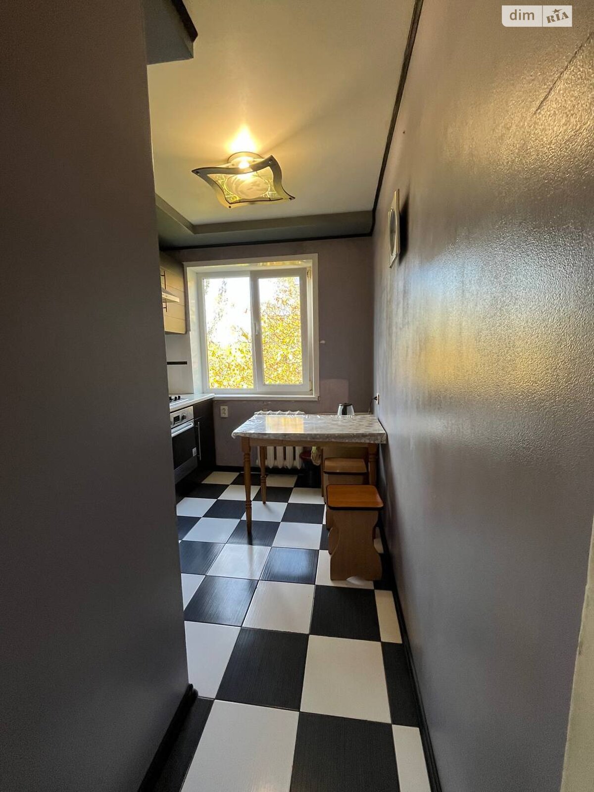 Продажа двухкомнатной квартиры в Кривом Роге, на ул. Покровская 6, район Саксаганский фото 1