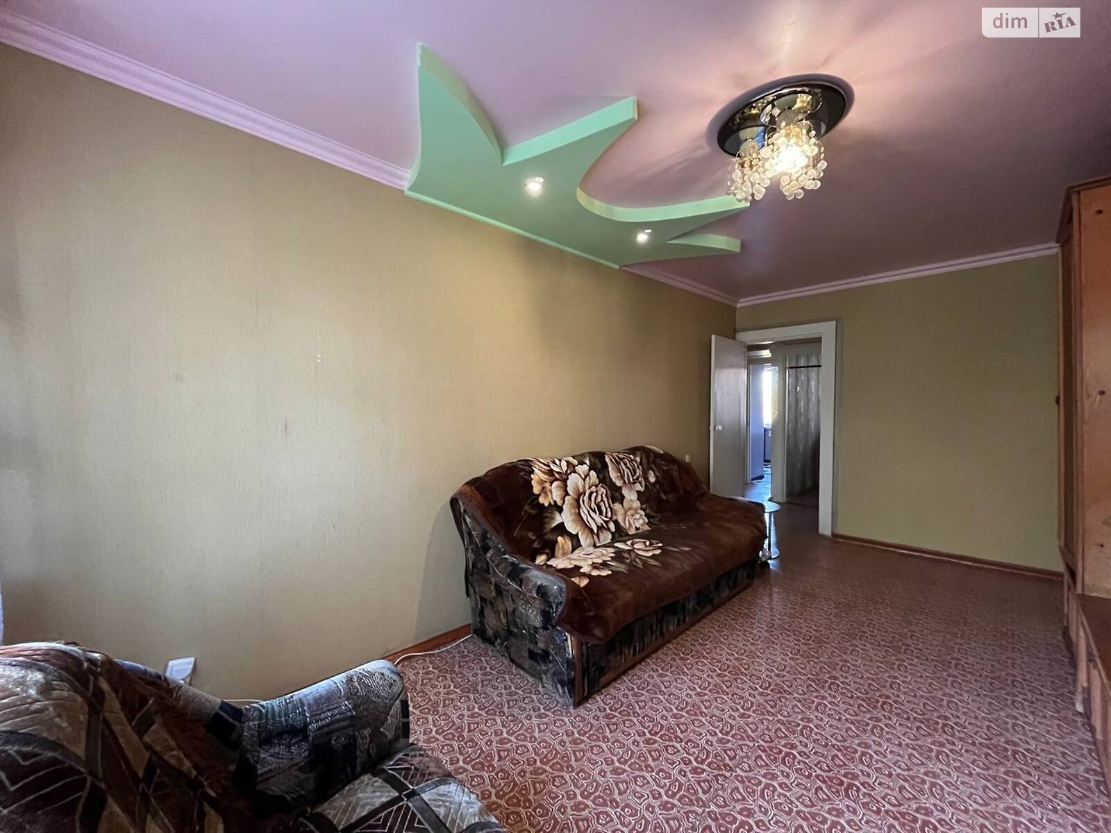 Продажа двухкомнатной квартиры в Кривом Роге, на ул. Покровская 6, район Саксаганский фото 1