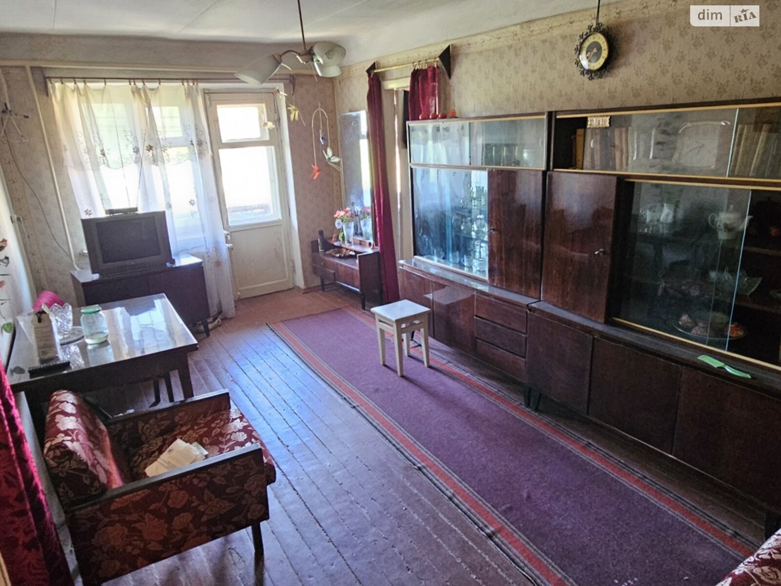 Продаж трикімнатної квартири в Кривому Розі, на вул. Поперечна 1, кв. 29, район Саксаганський фото 1 Продаж трикімнатної квартири в Кривому Розі, на вул. Поперечна 1, кв. 29, район Саксаганський фото 1