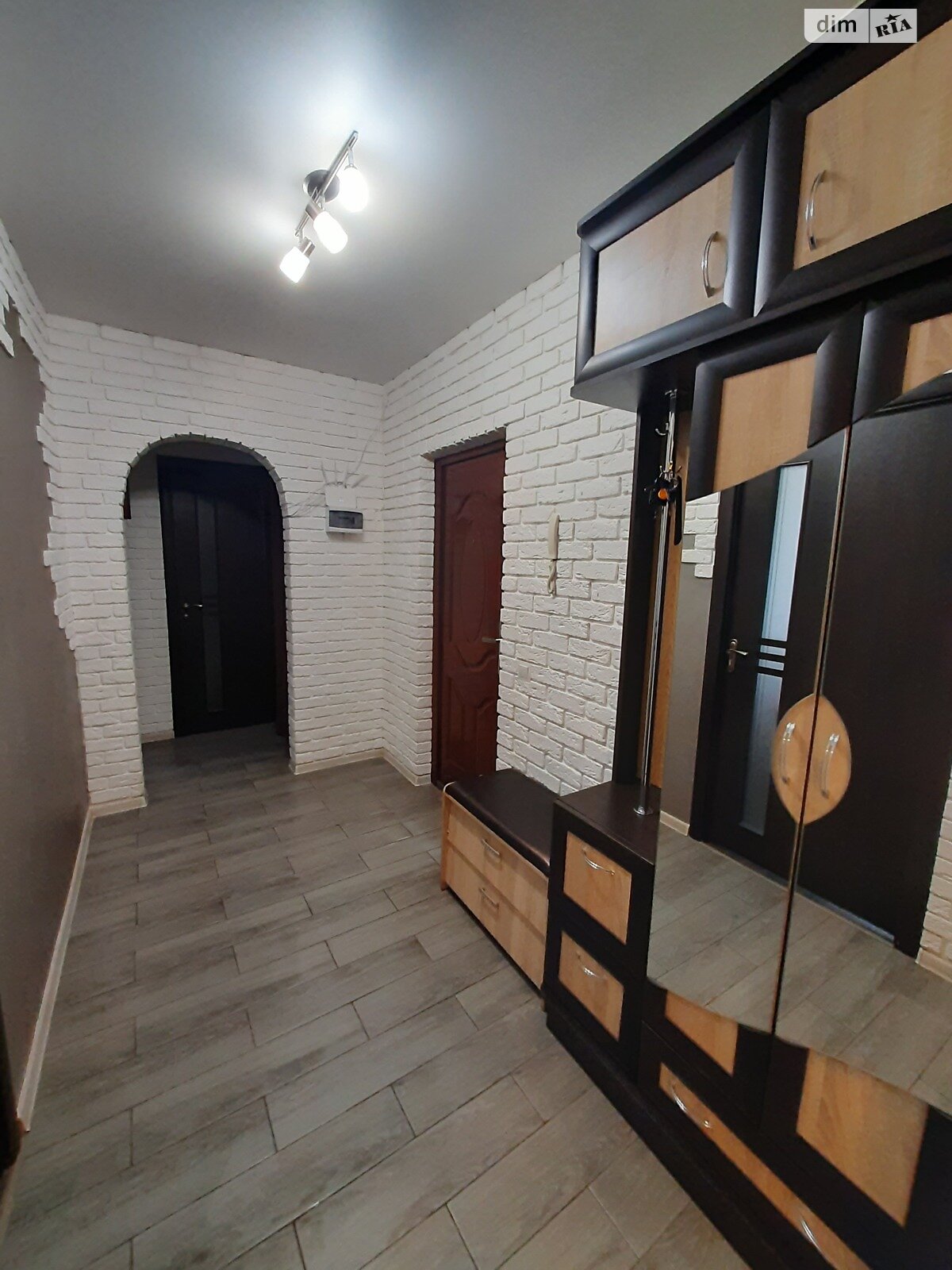 Продажа двухкомнатной квартиры в Кривом Роге, на мкр. Солнечный, район Саксаганский фото 1