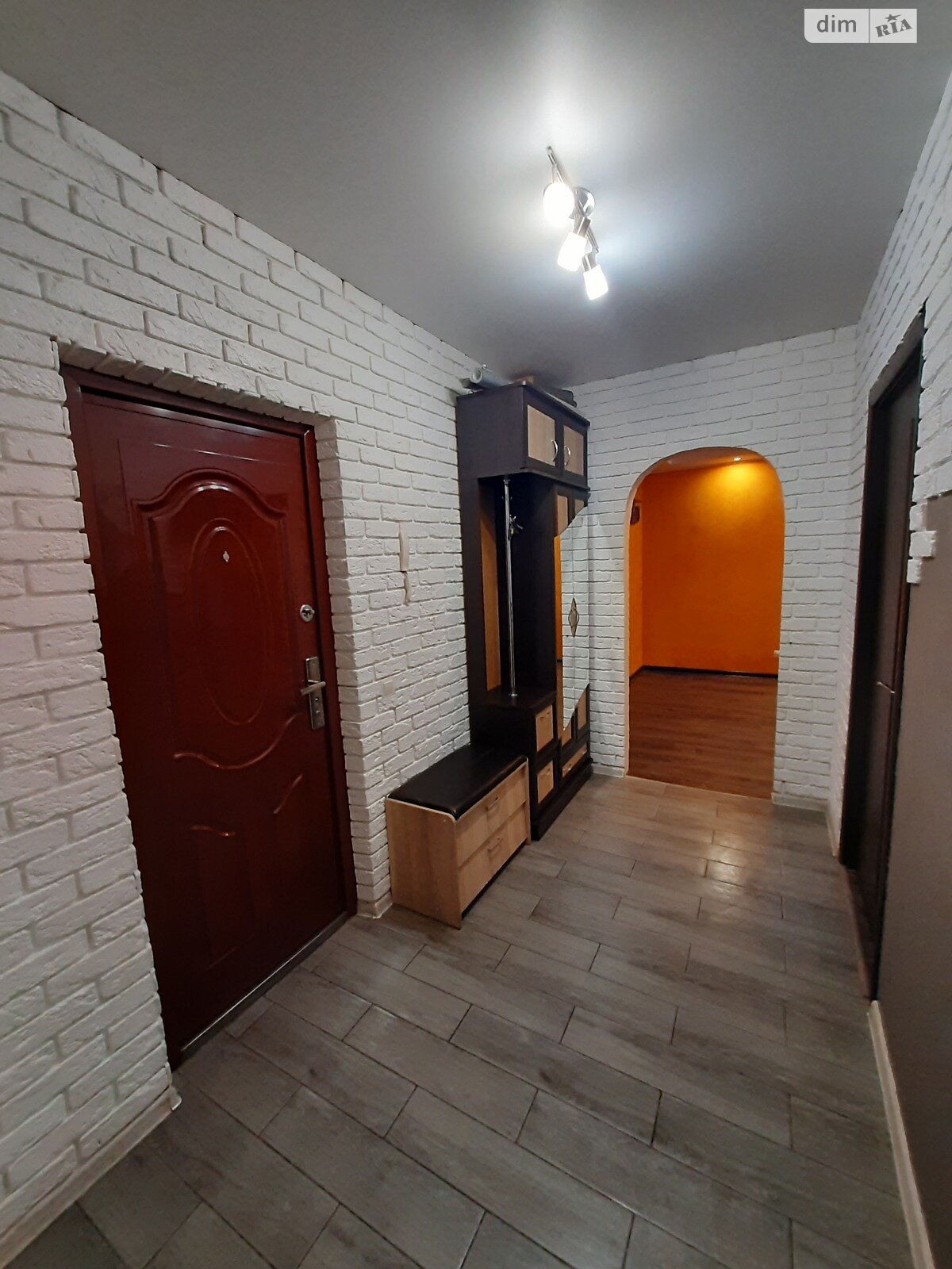 Продажа двухкомнатной квартиры в Кривом Роге, на мкр. Солнечный, район Саксаганский фото 1