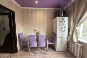 Продажа трехкомнатной квартиры в Кривом Роге, на мкр. Солнечный 11, район Саксаганский фото 2