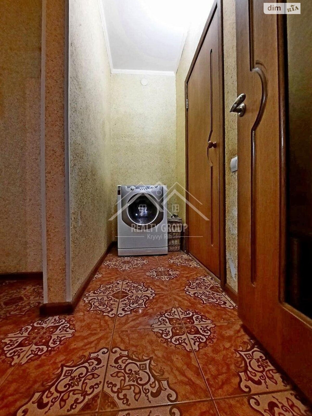 Продаж трикімнатної квартири в Кривому Розі, на мкр. Сонячний 31, район Саксаганський фото 1